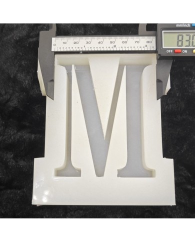 M Harfi Epoksi Beton Mum Kalıp - L Boy