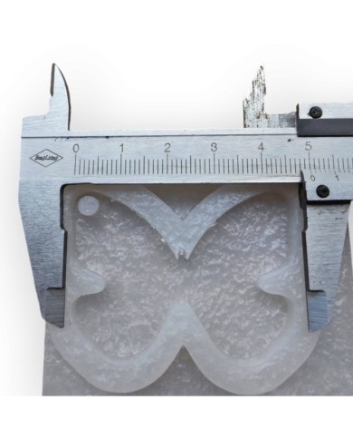 Delikli Kelebek Beton ve Epoksi Silikon Kalıbı