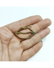 Metal Kolye Ucu- Dudak Figürü Model Adet Seçiniz 25 Metal Kolye Ucu- Dudak Figürü Model Adet Seçiniz 25